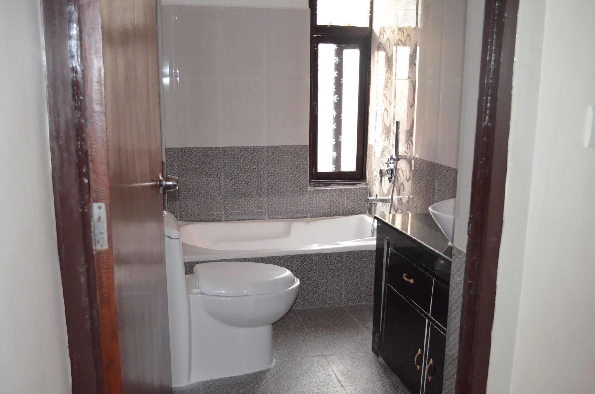 Hotel Amaryllis Katmandu Kültér fotó