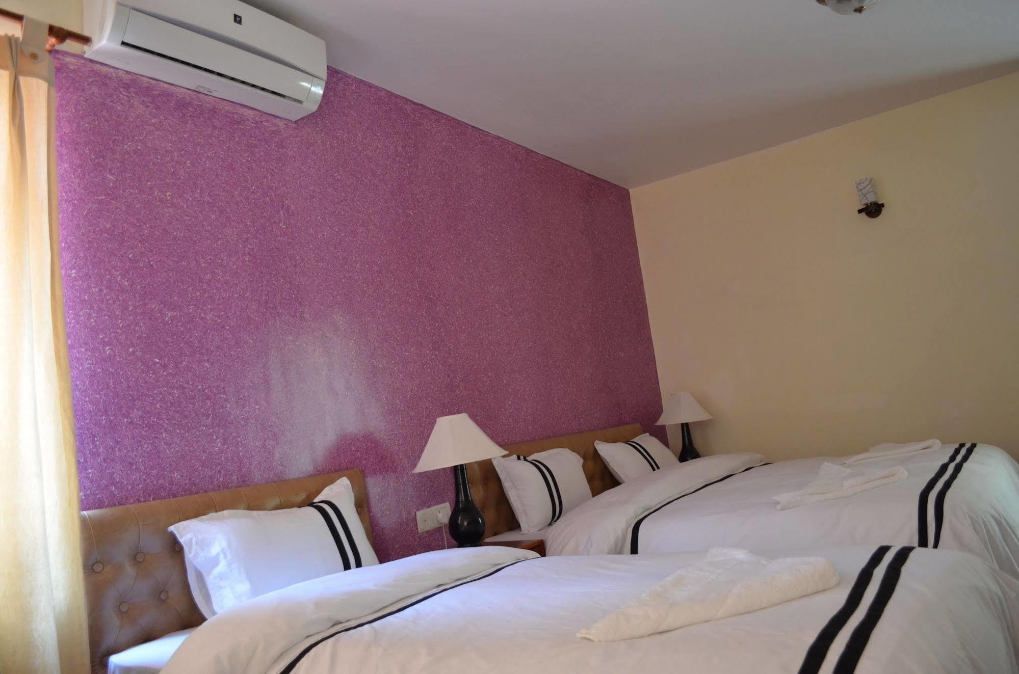 Hotel Amaryllis Katmandu Kültér fotó
