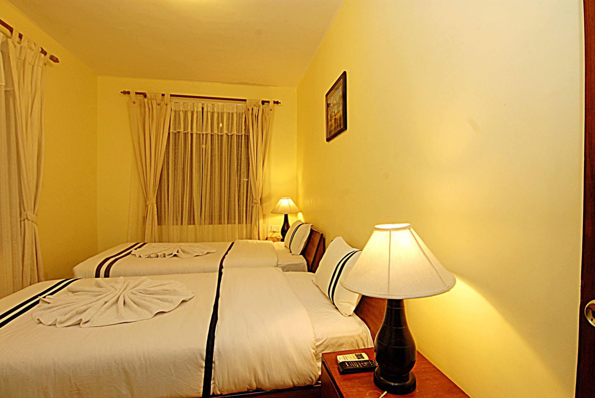 Hotel Amaryllis Katmandu Kültér fotó